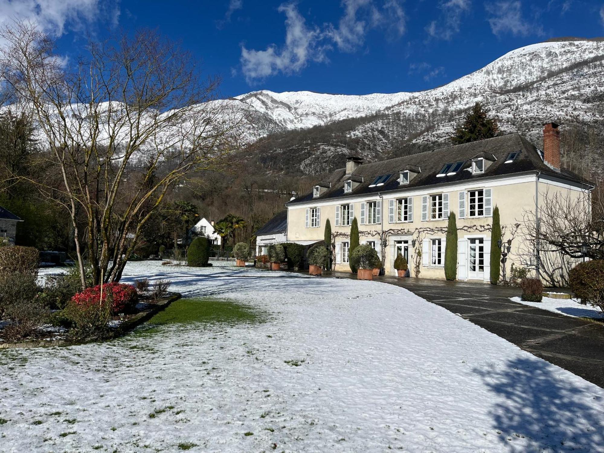 Domaine De Monda Villa Argelès-Gazost Екстериор снимка